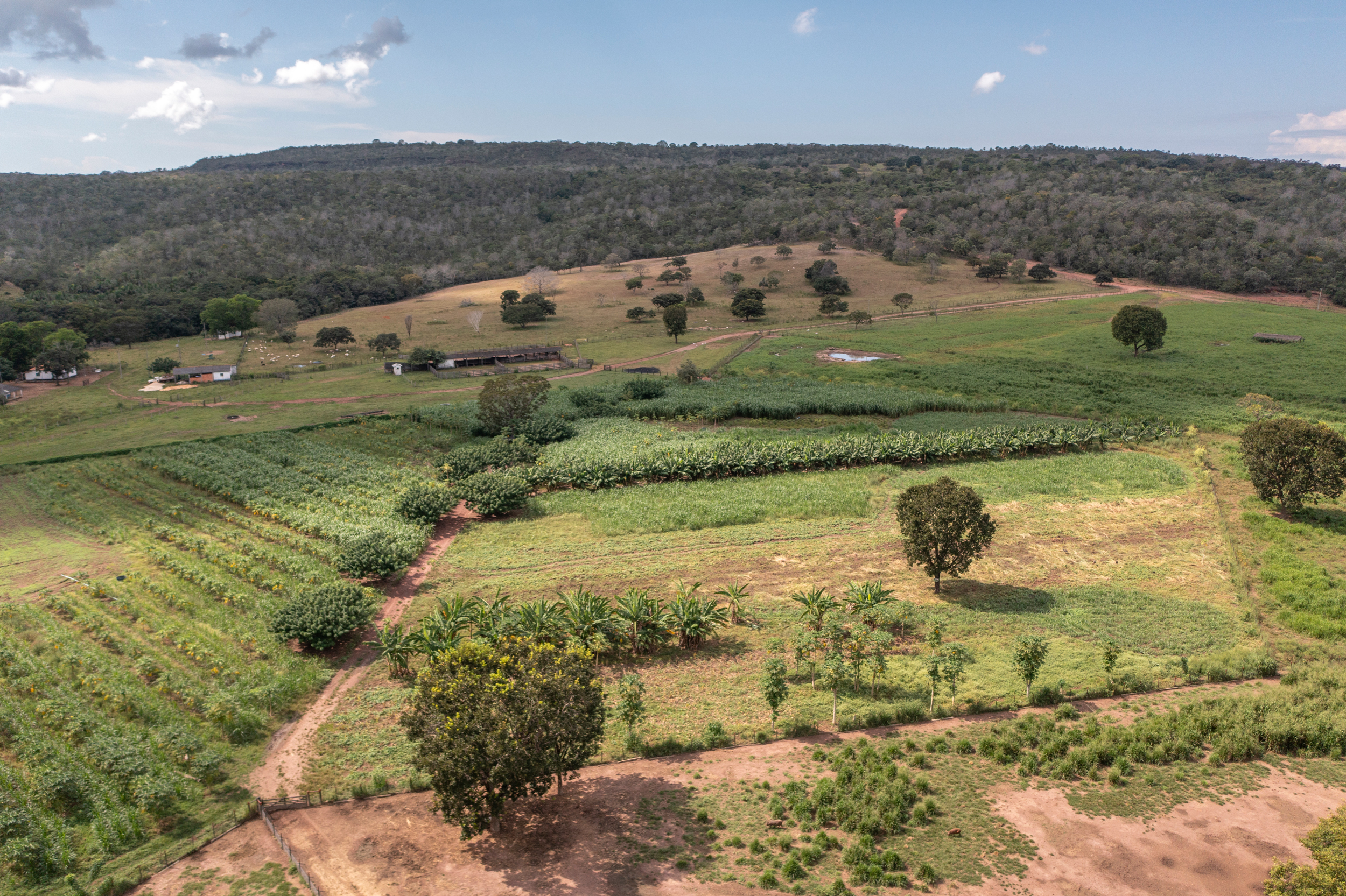 Vista aérea de propriedade rural no Mato Grosso.